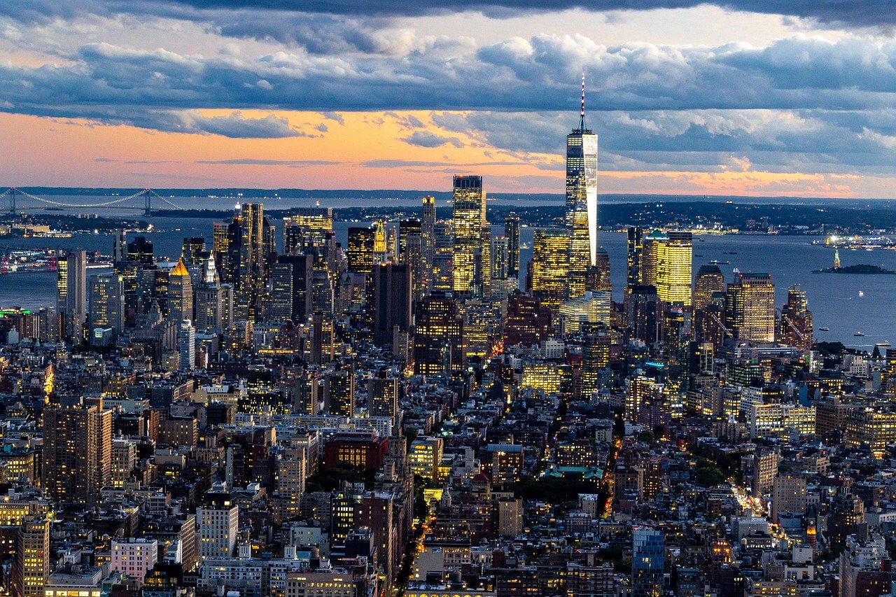 New York - Imagem de David Vives por Pixabay